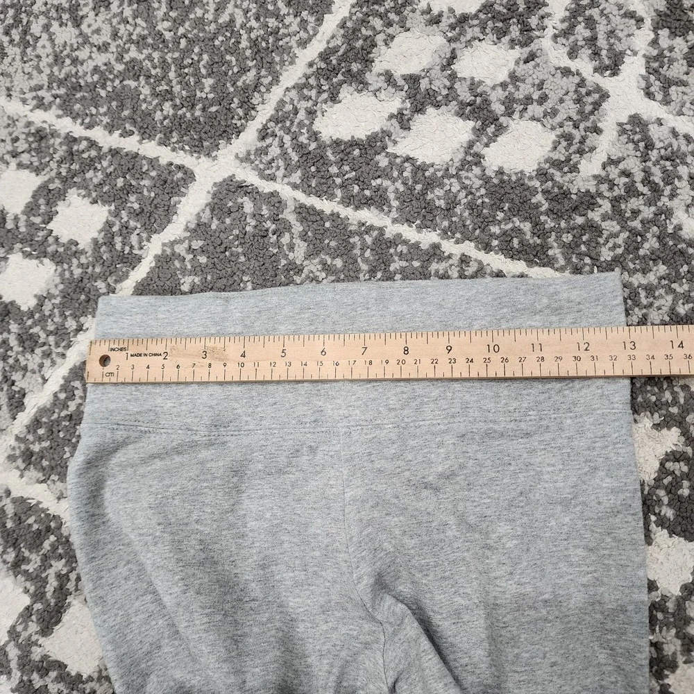 Nike Grey women's size medium biker shorts - Picture 4 of 7